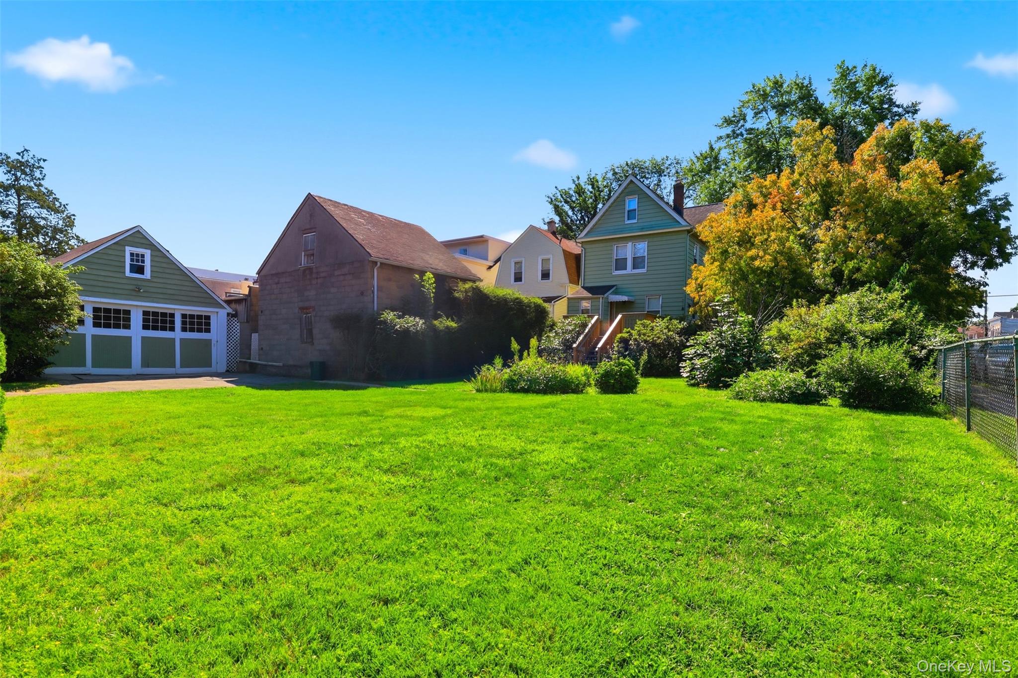 315 Sickles Avenue – For Sale photo 33