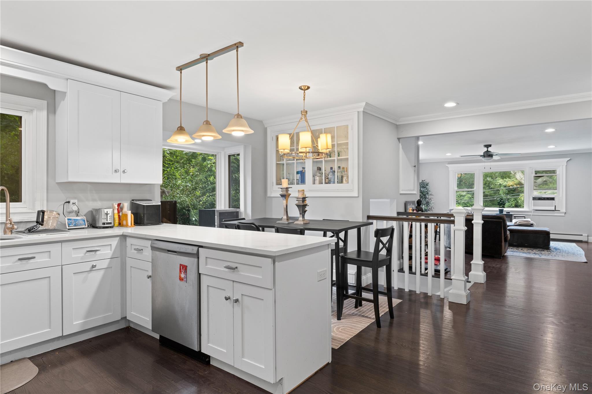 44 Chestnut Avenue – For Rent photo 5