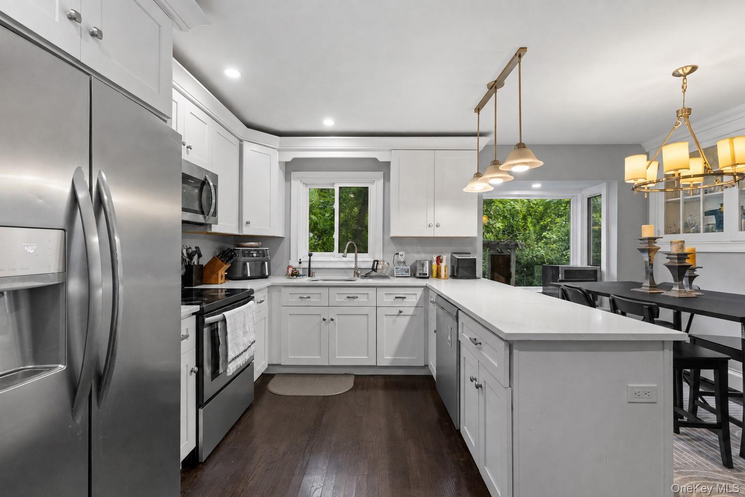 44 Chestnut Avenue – For Rent photo 3