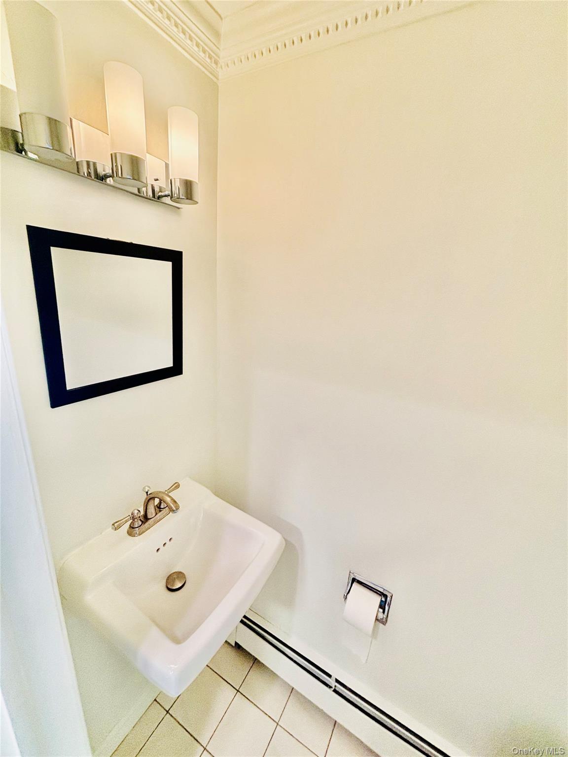 10 Westview Avenue, Unit D photo 14