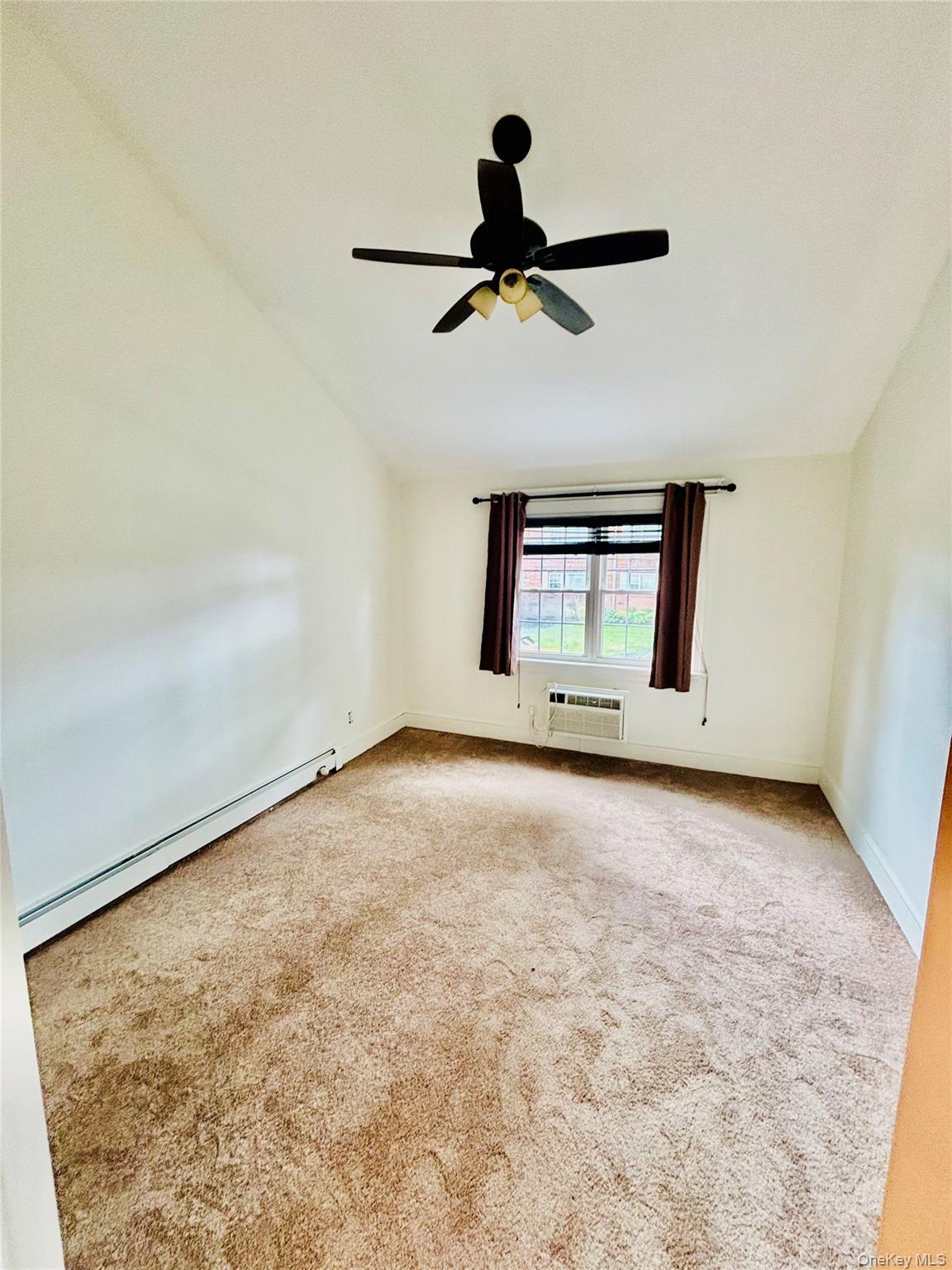 10 Westview Avenue, Unit D photo 16