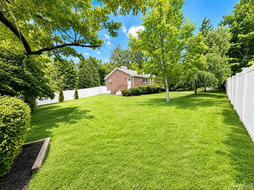 707 Croton Falls Road – For Rent photo 10
