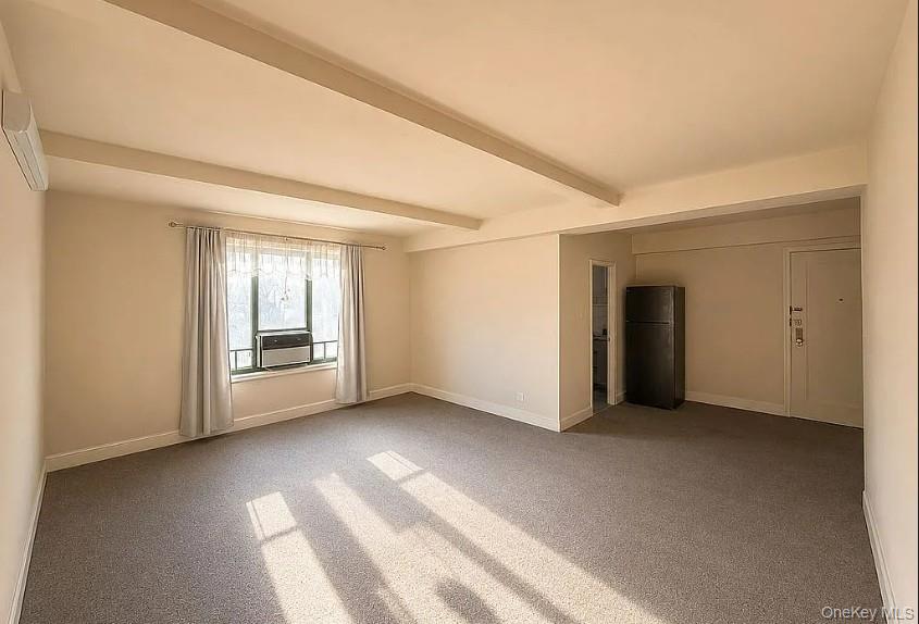 28 Metropolitan Oval, Unit 8B photo 9