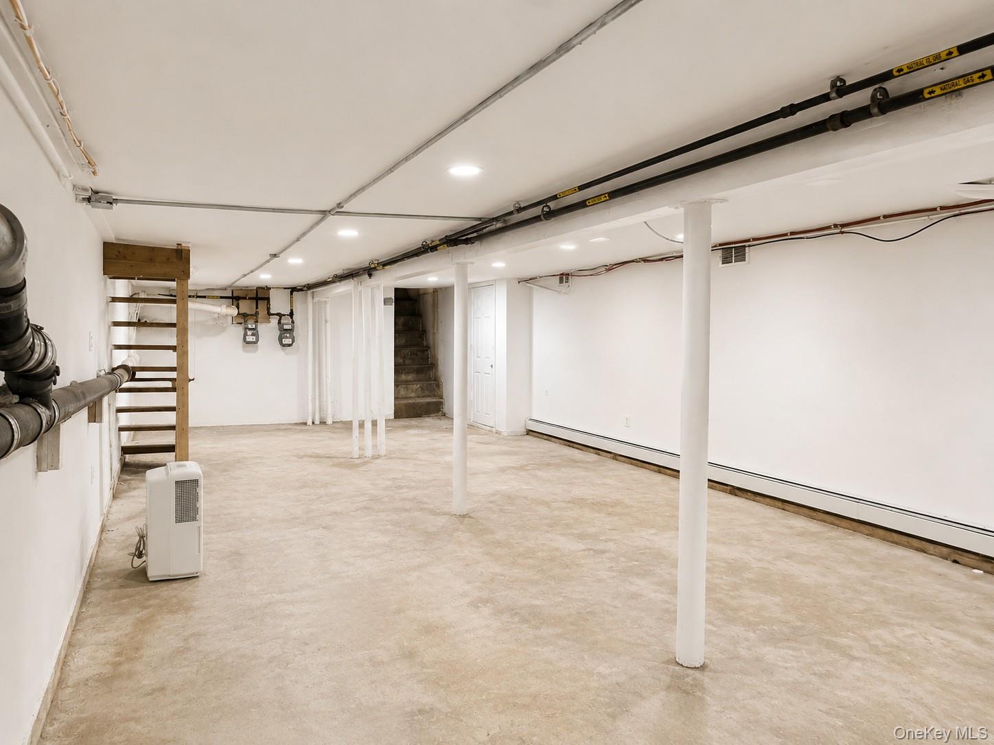 107-24 Springfield Boulevard – For Rent photo 9