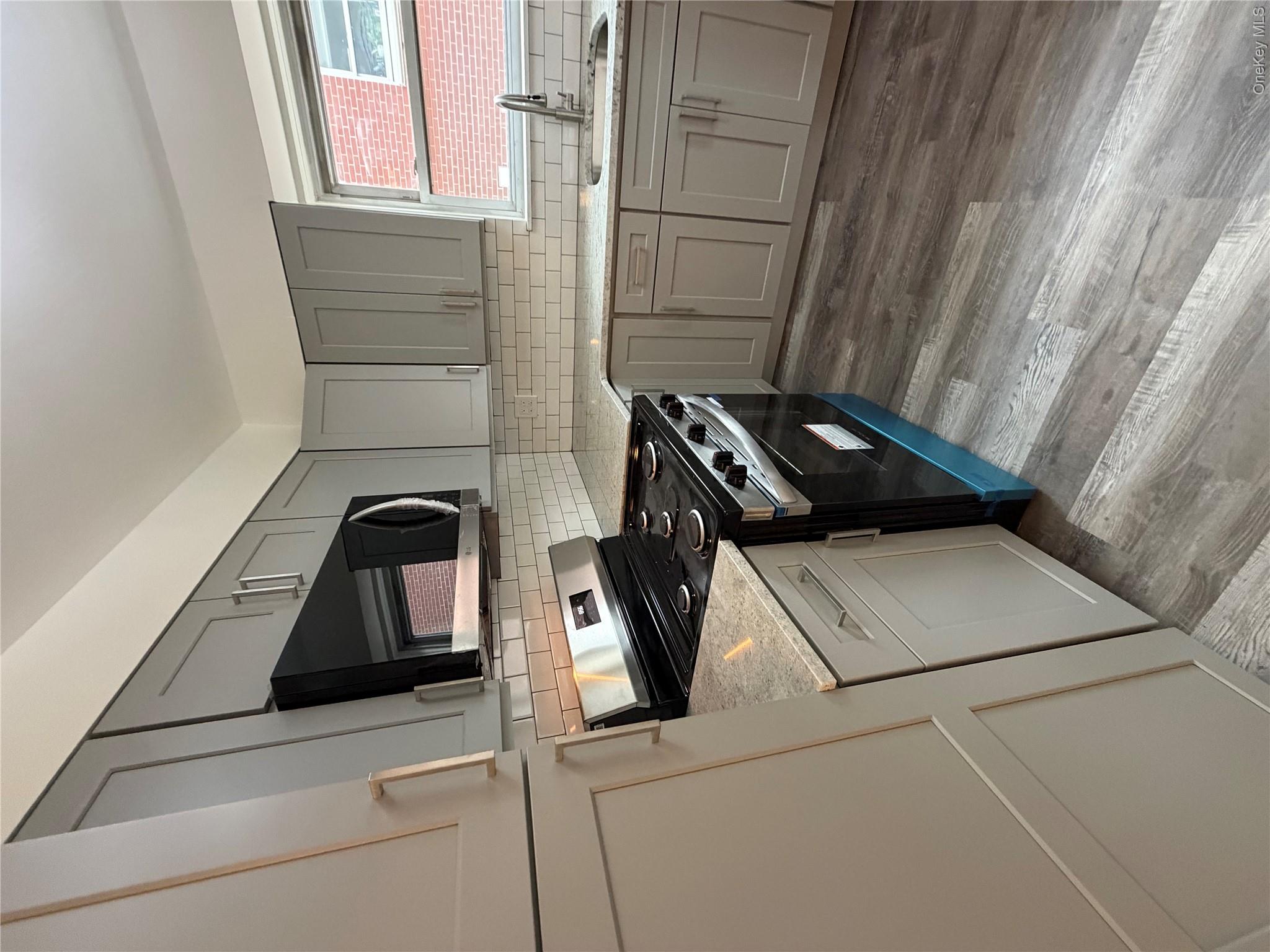 1927 84th Street, Unit 3rd floor photo 9