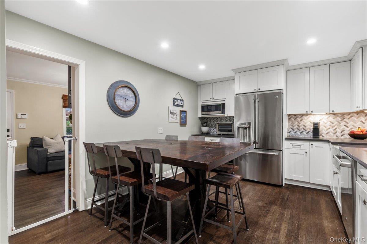 14 Fernwood Avenue – For Sale photo 5
