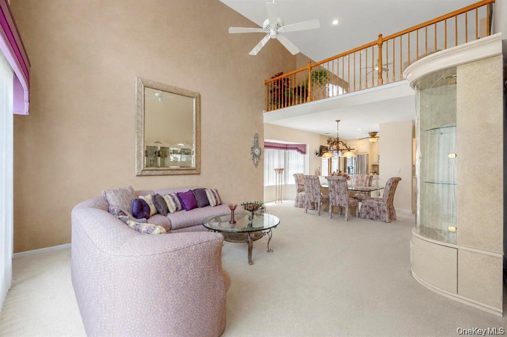 1 Jennifer Lane – For Sale photo 9