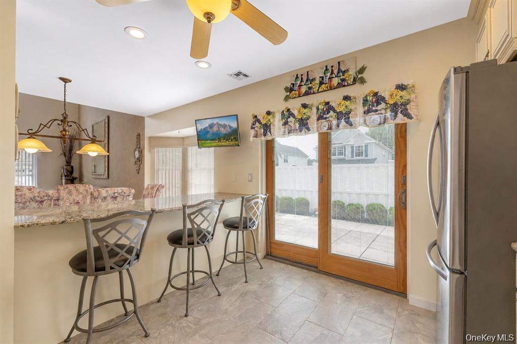 1 Jennifer Lane – For Sale photo 17