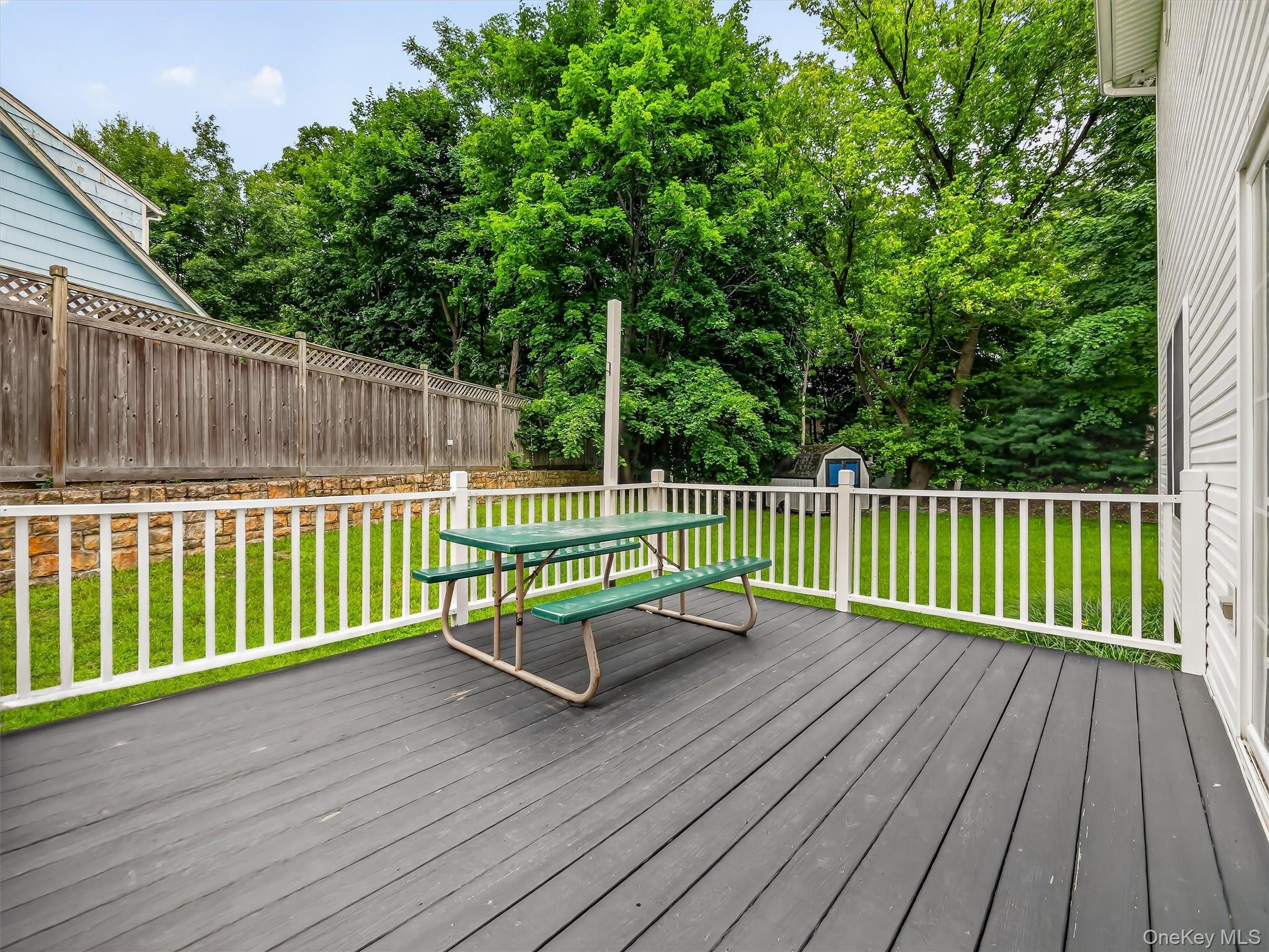 14 Suffern Road – For Sale photo 22
