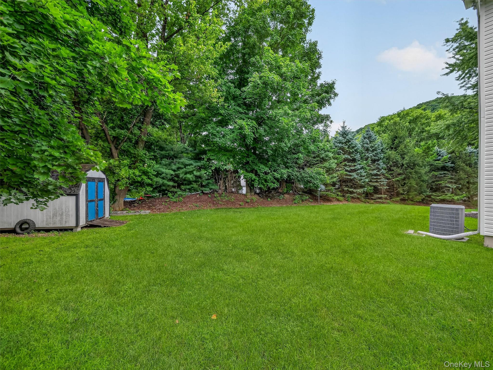 14 Suffern Road – For Sale photo 24