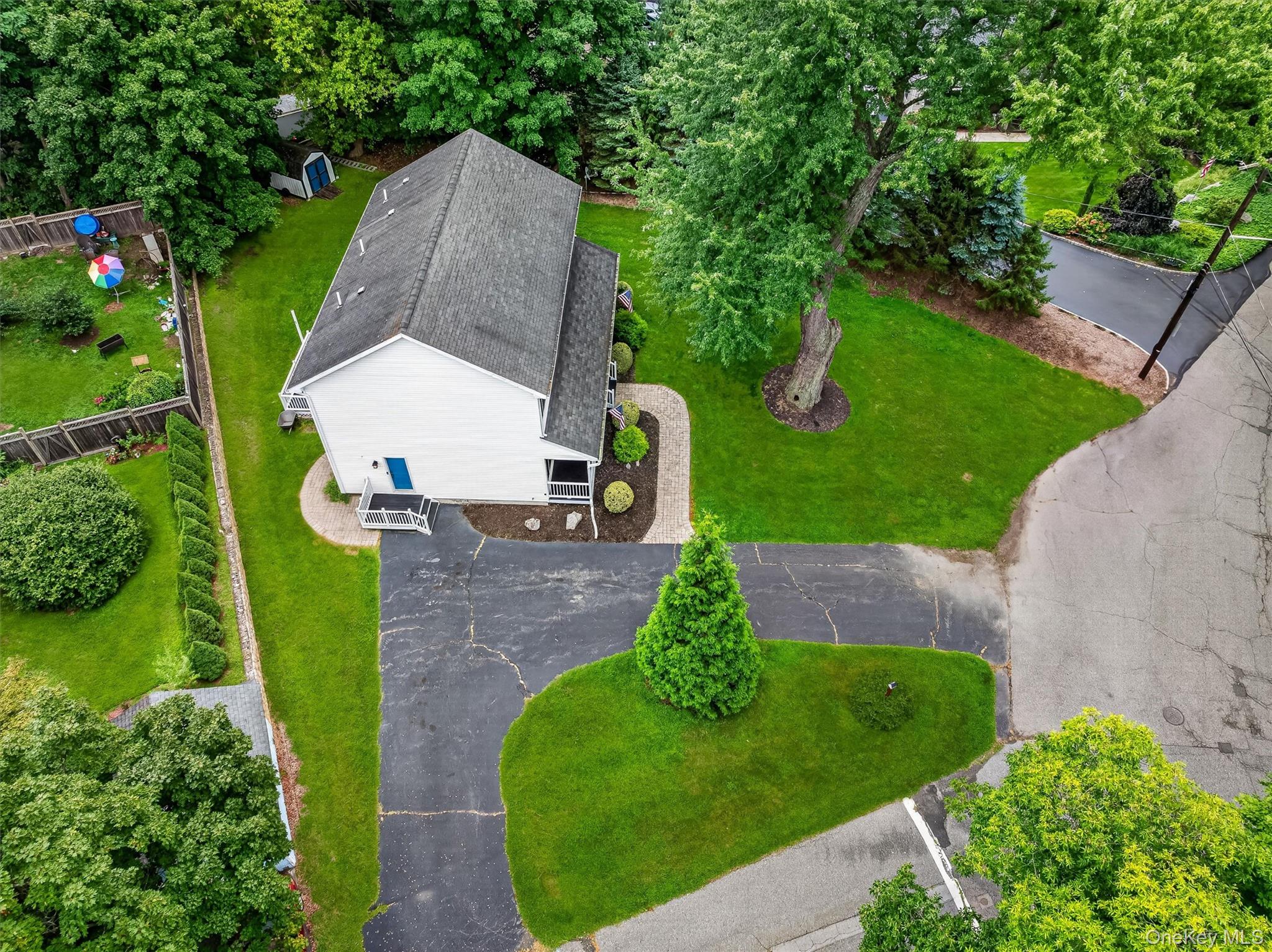 14 Suffern Road – For Sale photo 26