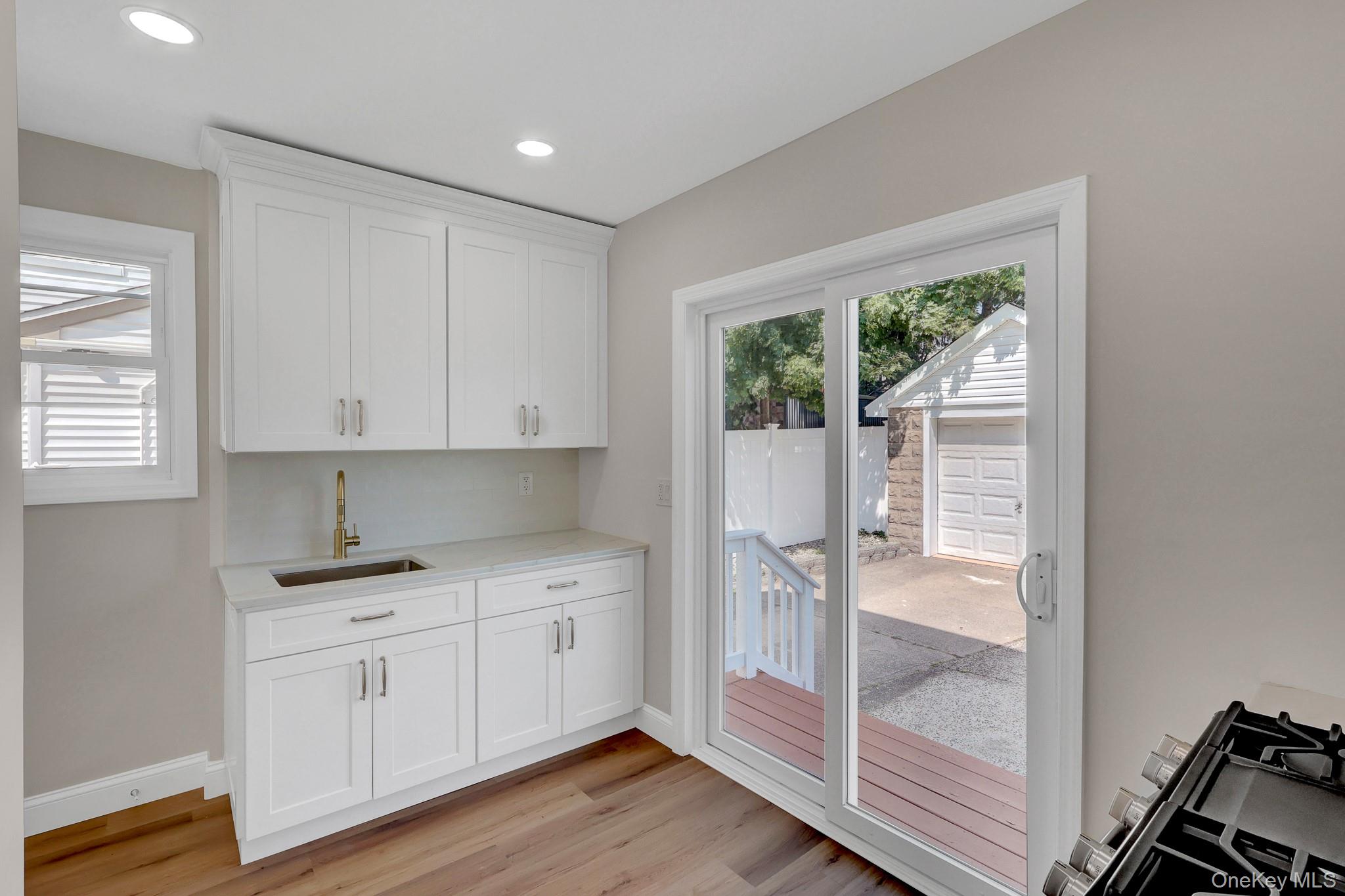 15 Stratford Avenue – For Sale photo 9