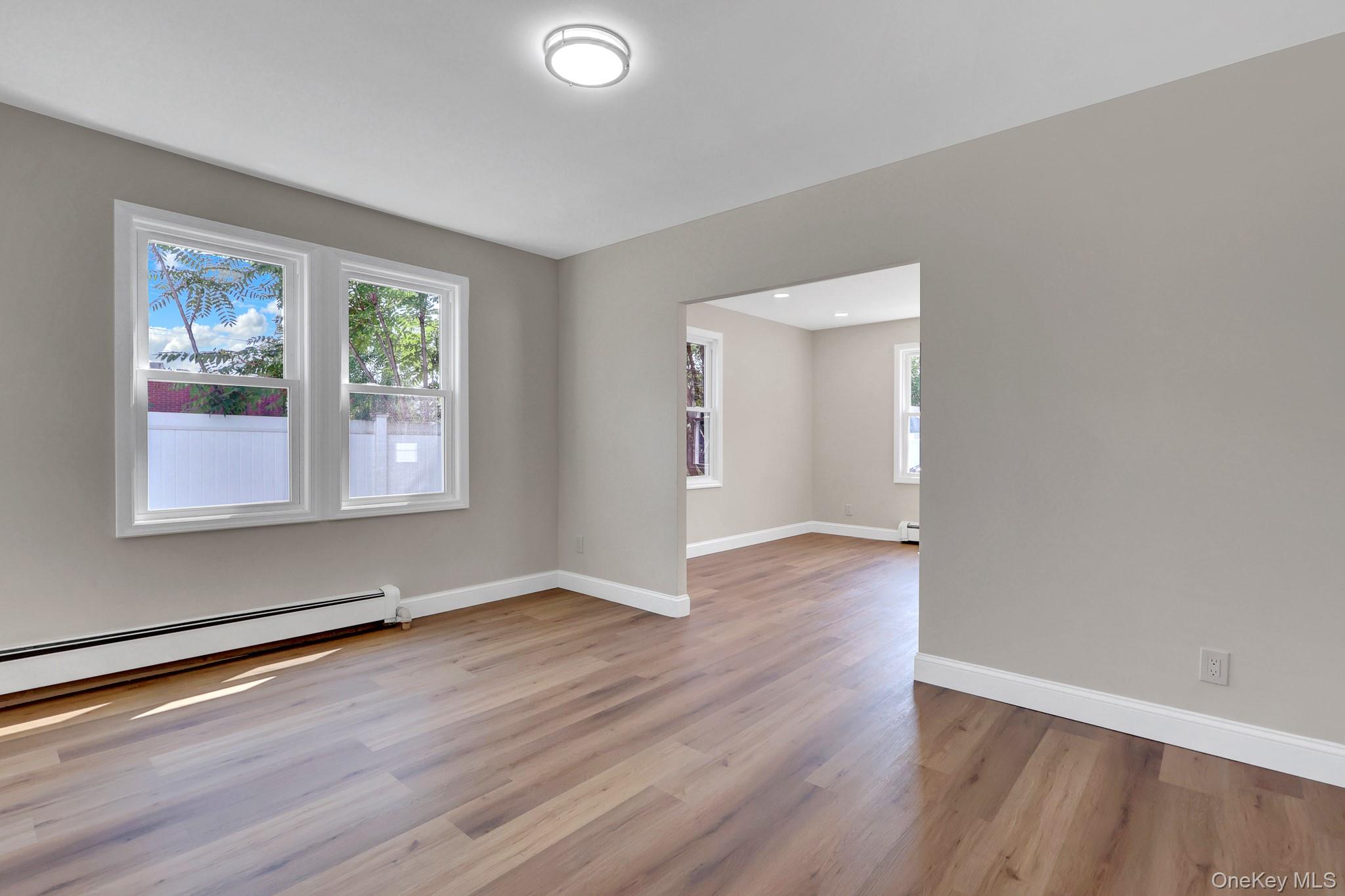 15 Stratford Avenue – For Sale photo 8