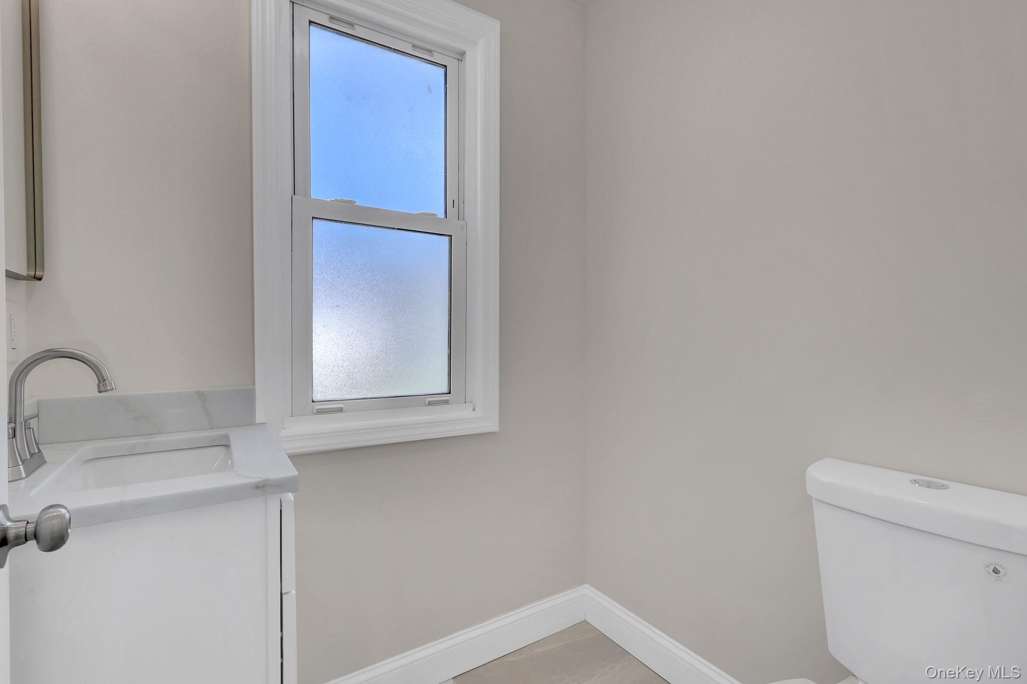 15 Stratford Avenue – For Sale photo 12