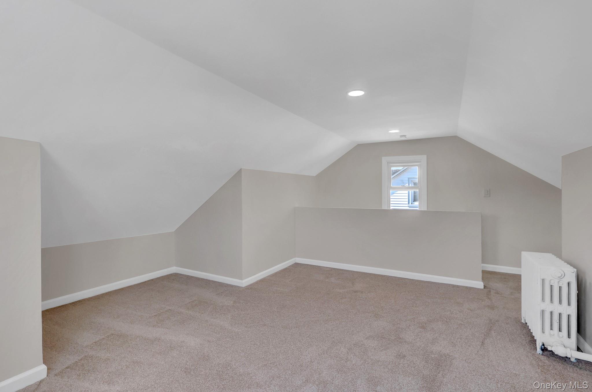 15 Stratford Avenue – For Sale photo 21