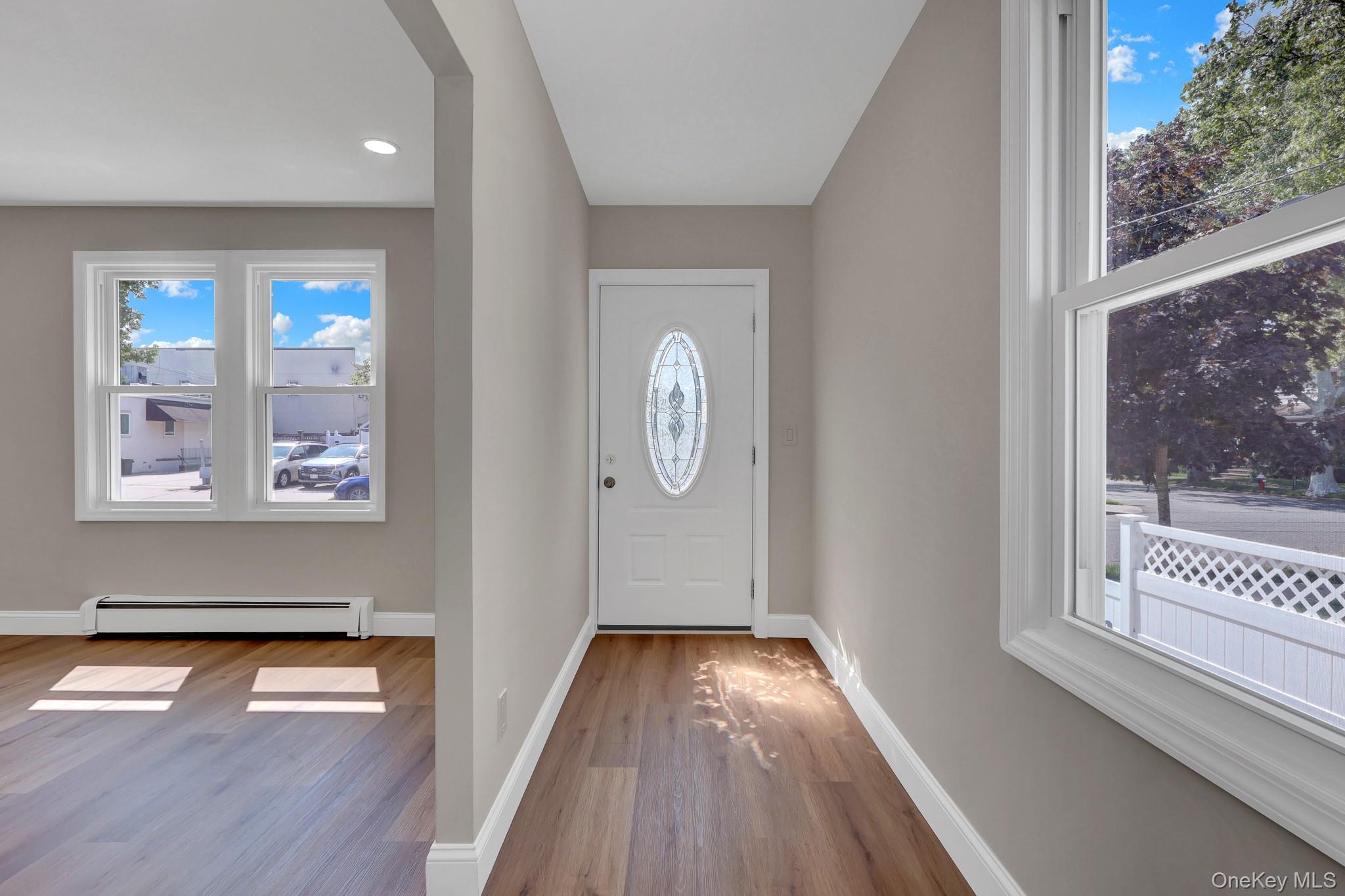 15 Stratford Avenue – For Sale photo 3