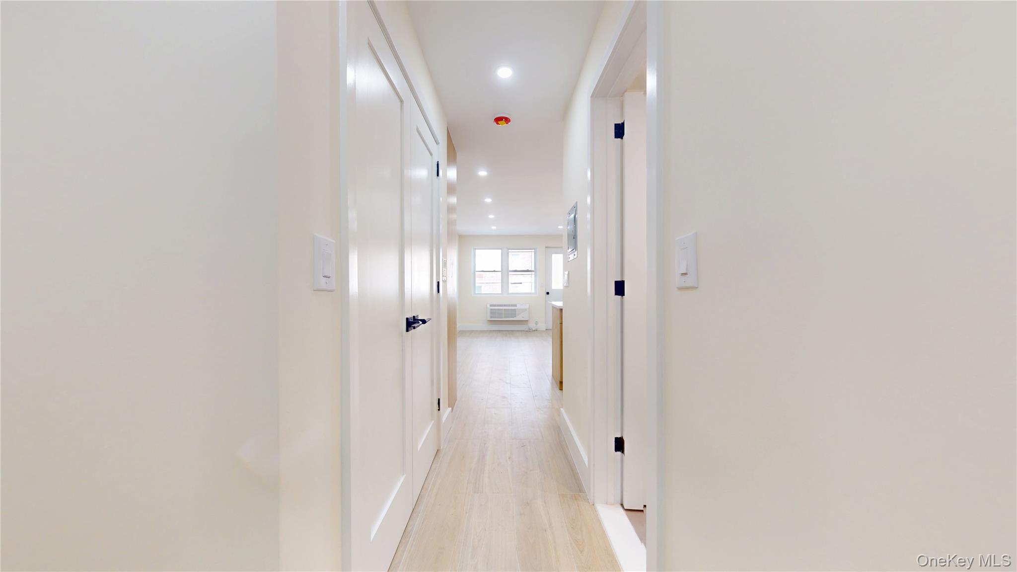 63-52 Saunders Street, Unit 2B photo 10