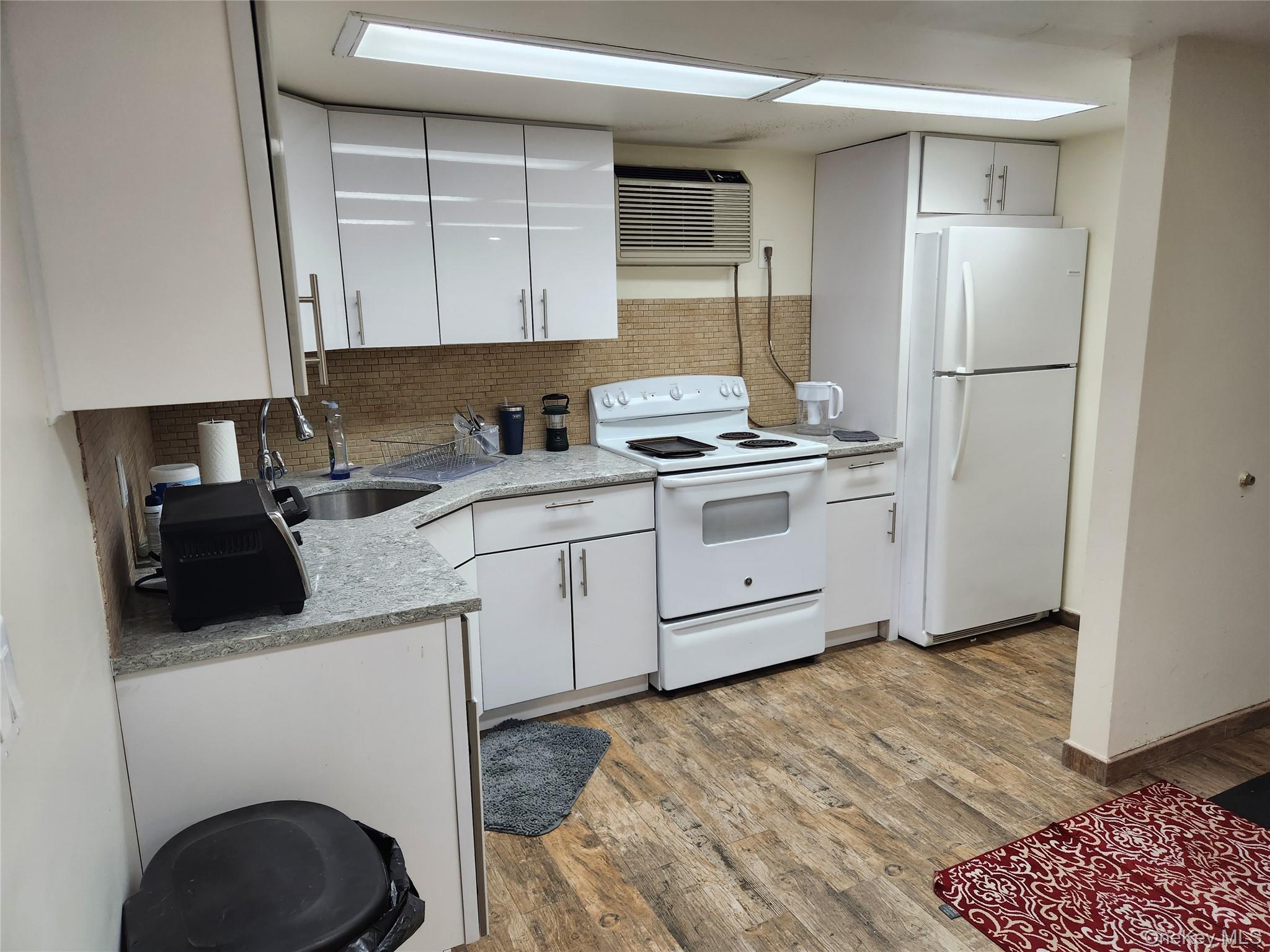73-04 173 Street, Unit 1 photo 6