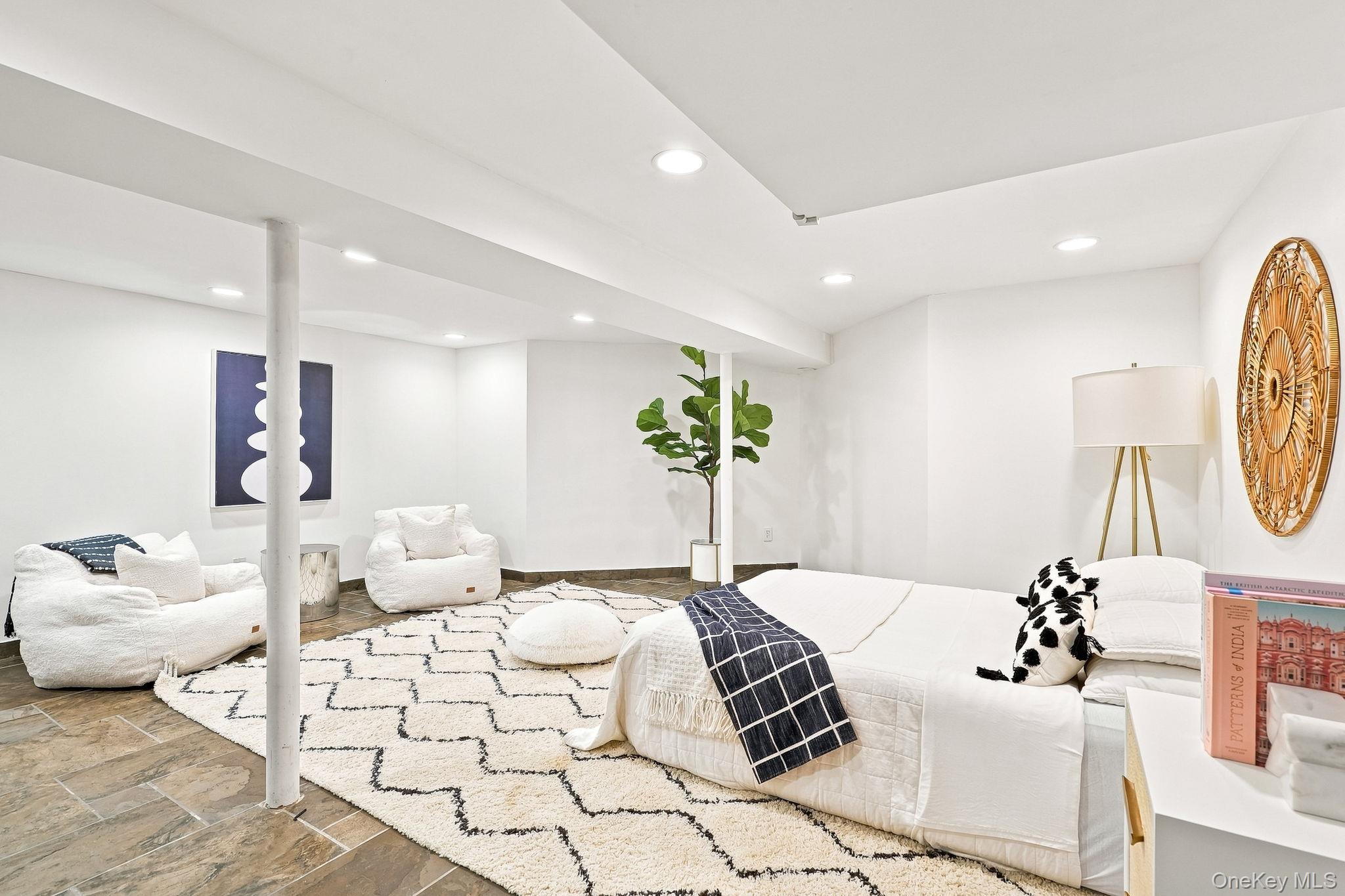 543 Scarborough Road – For Sale photo 29