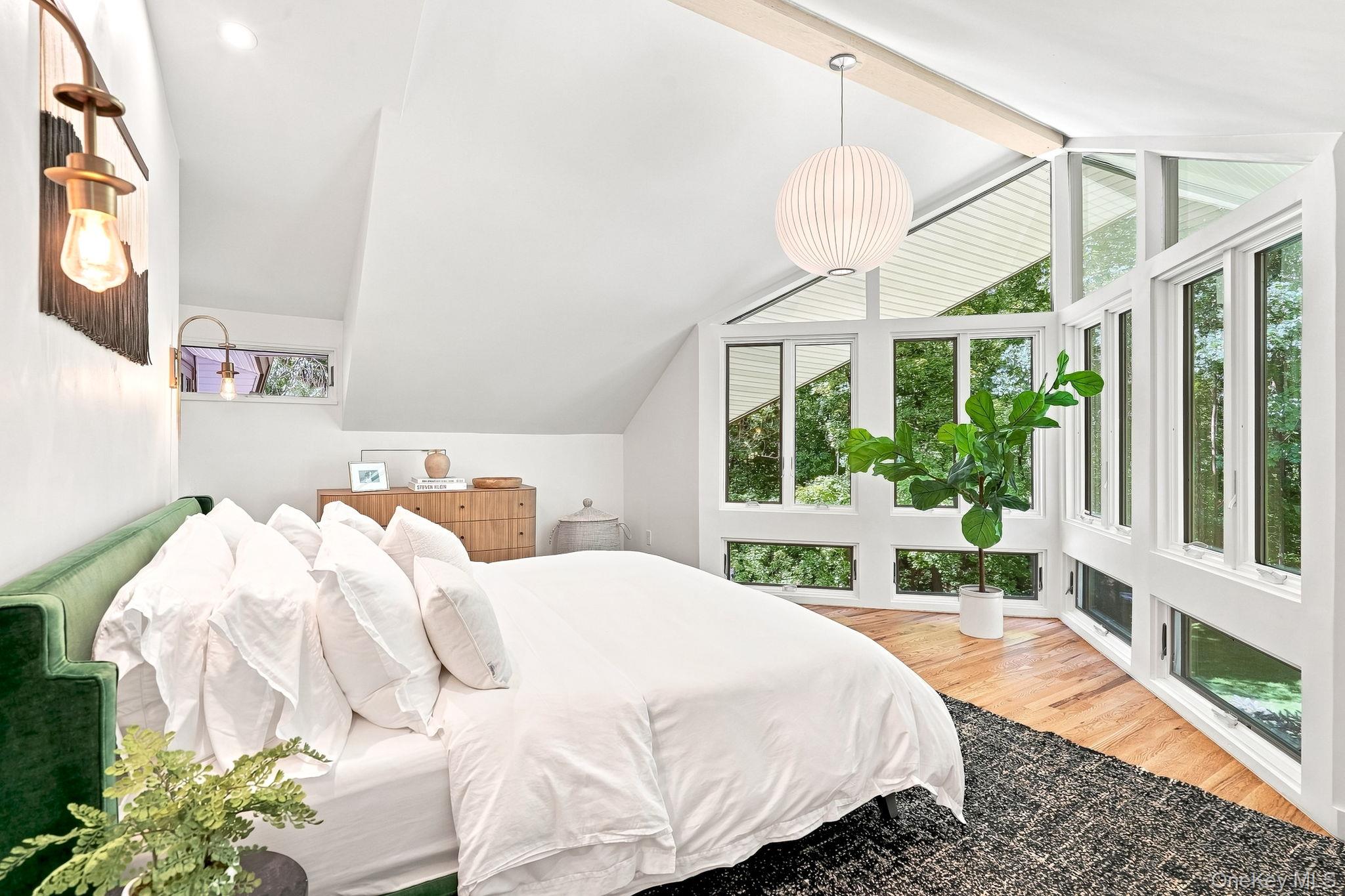 543 Scarborough Road – For Sale photo 21
