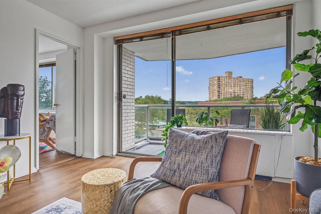 3333 Henry Hudson Parkway, Unit 4M photo 15