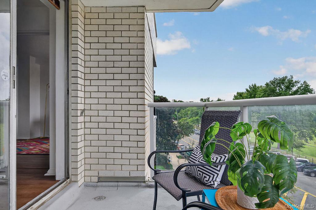 3333 Henry Hudson Parkway, Unit 4M photo 17