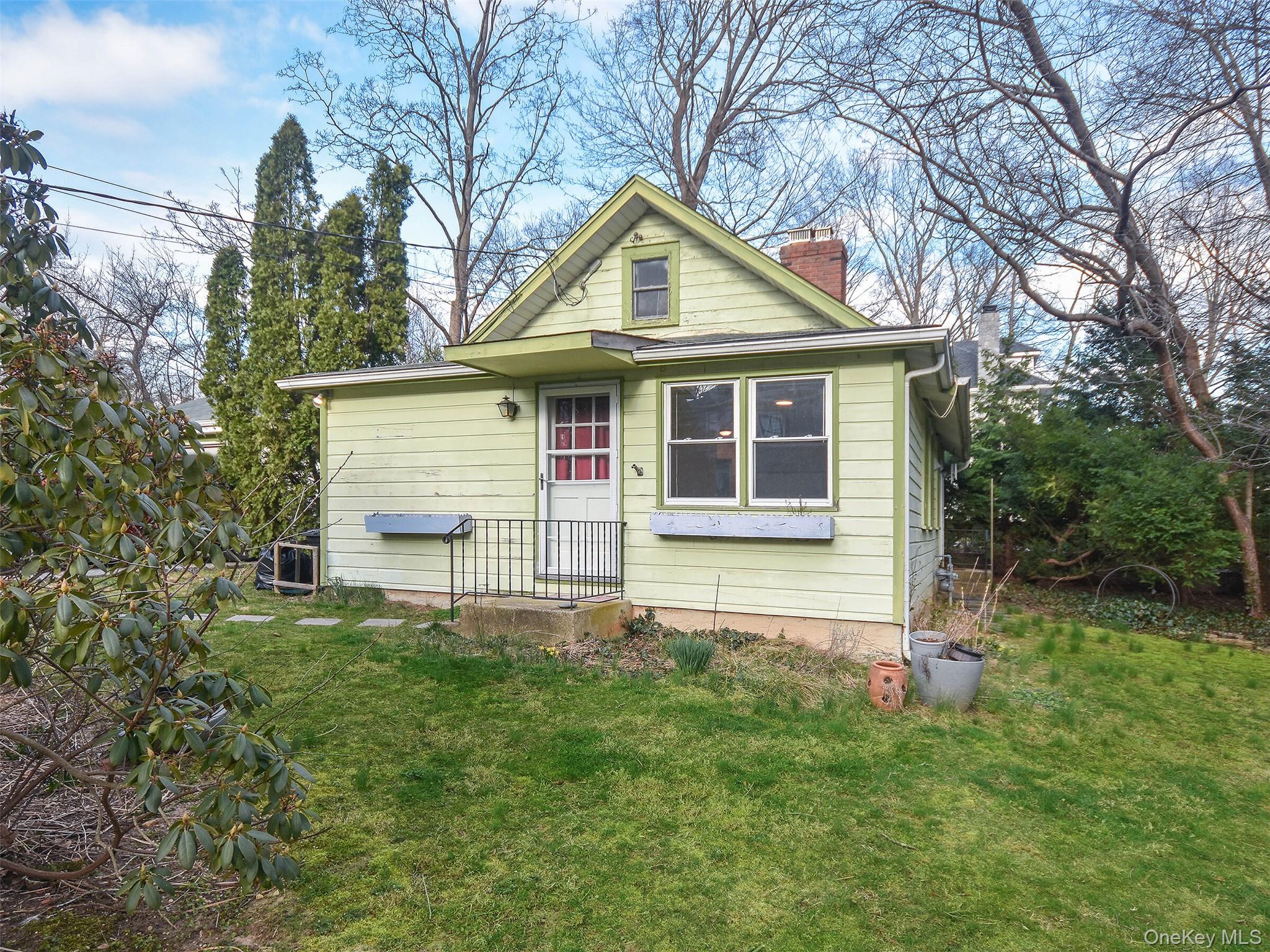 67 Glenlawn Avenue, Unit Cottage