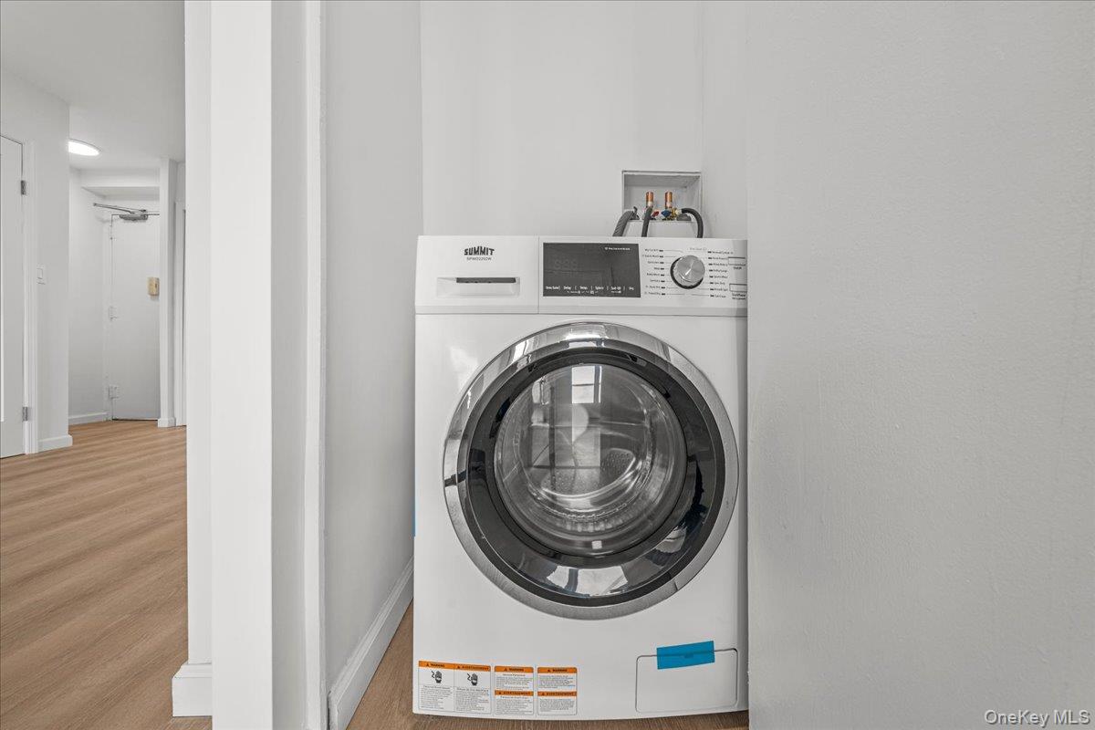 5800 Arlington Avenue, Unit 16L photo 9