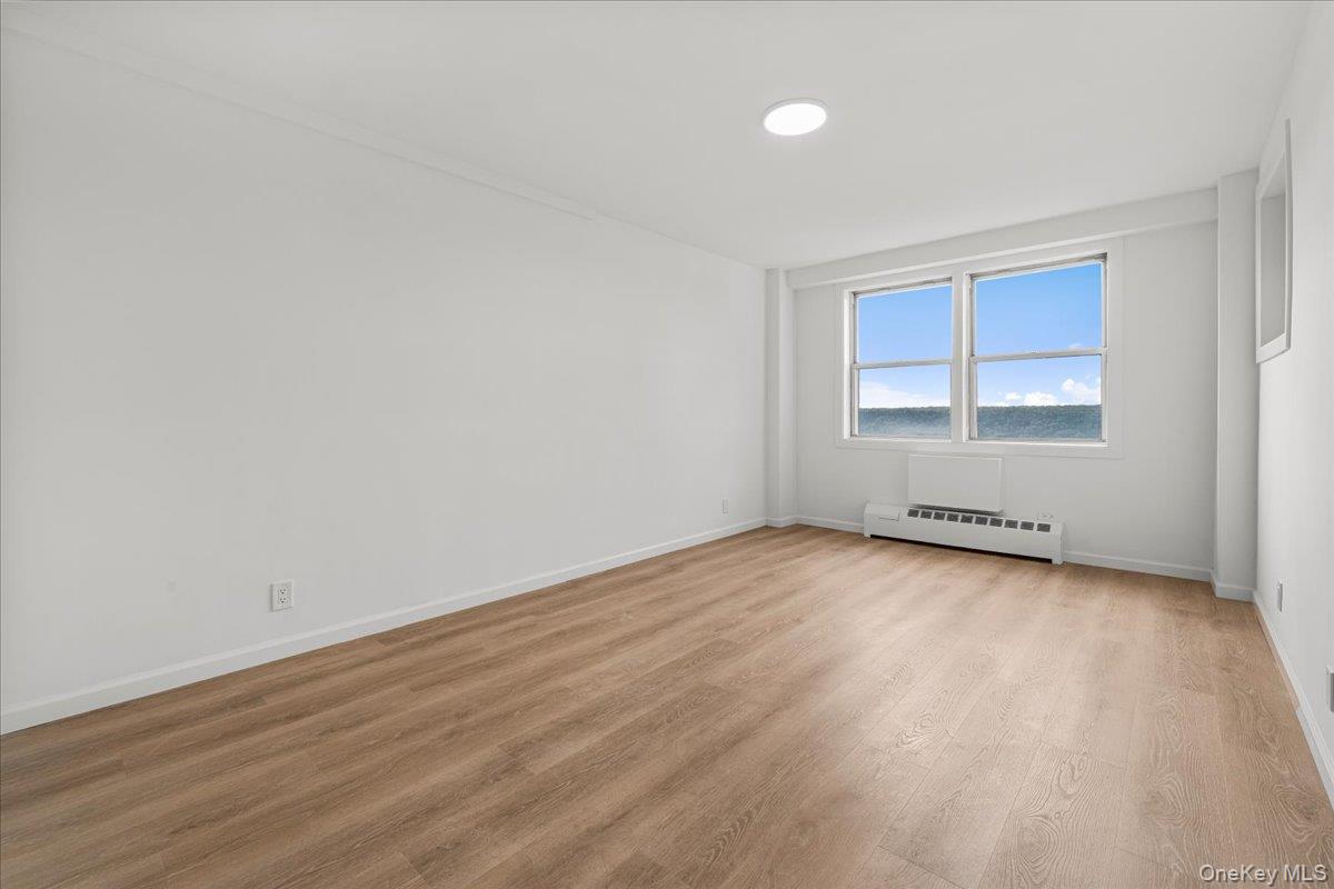 5800 Arlington Avenue, Unit 16L photo 11
