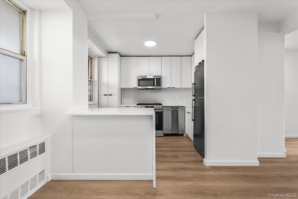 5800 Arlington Avenue, Unit 16L photo 5
