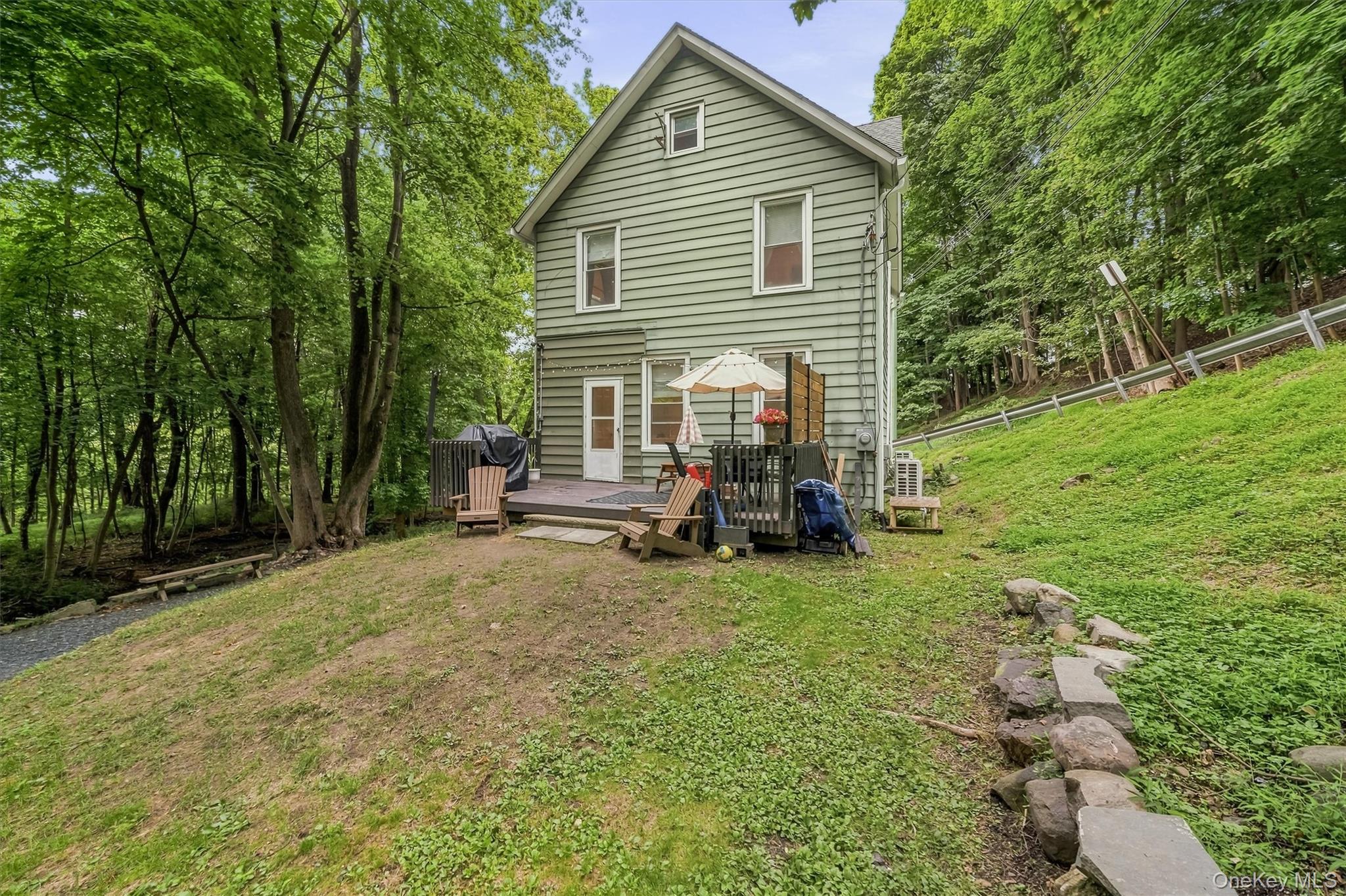 41 Wood Avenue – For Sale photo 2