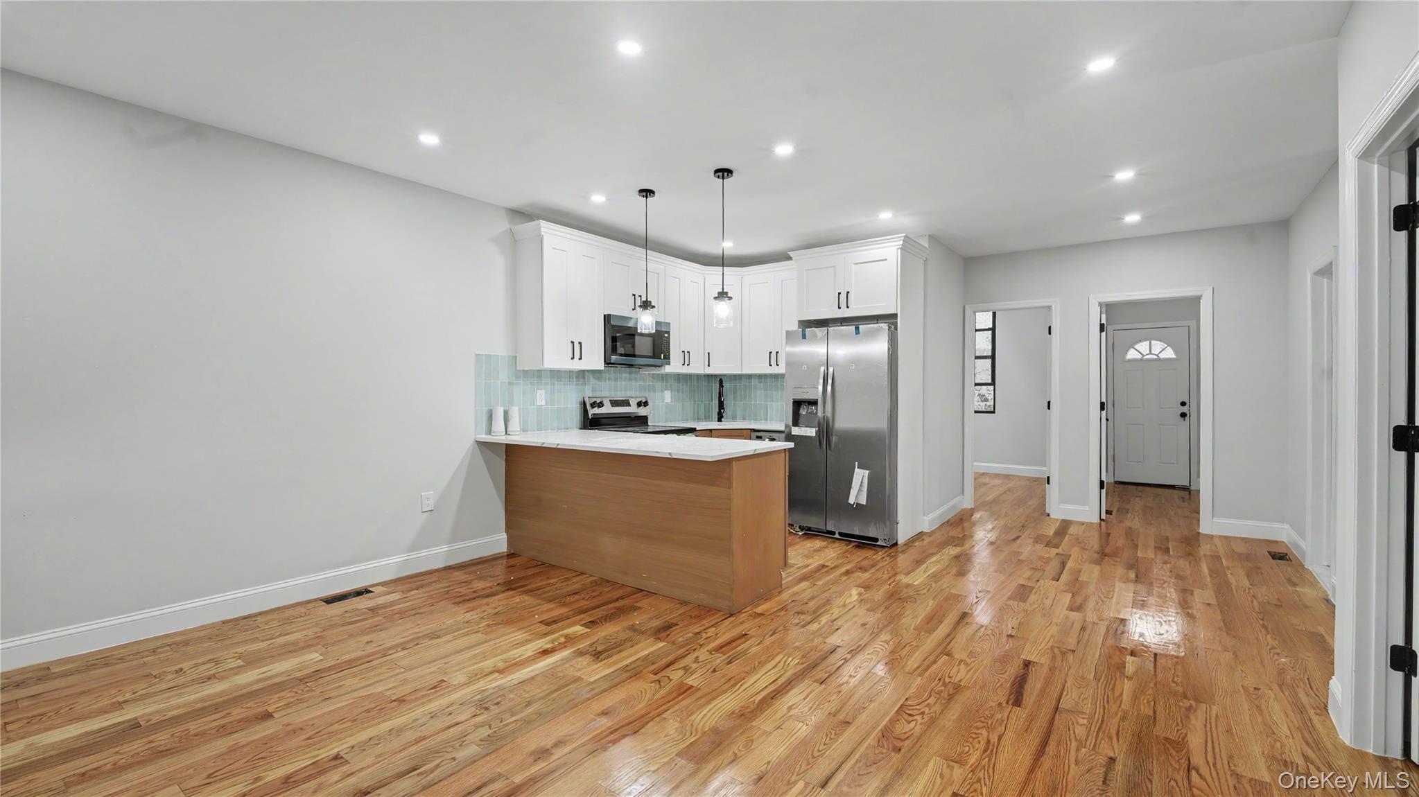 51 Hill Street – For Sale photo 2