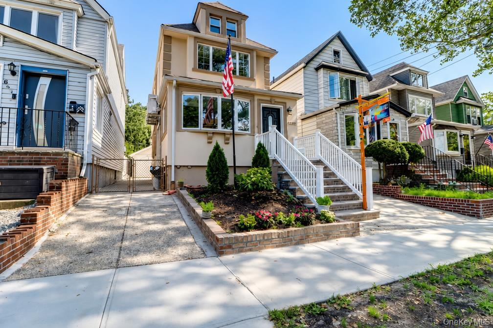 6472 80th Avenue – For Sale