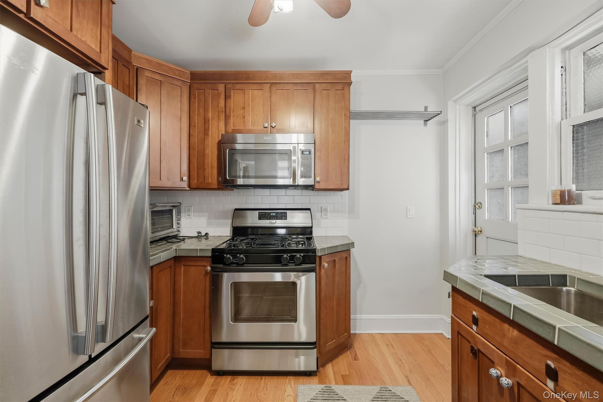 20 N Broadway, Unit A304 photo 9