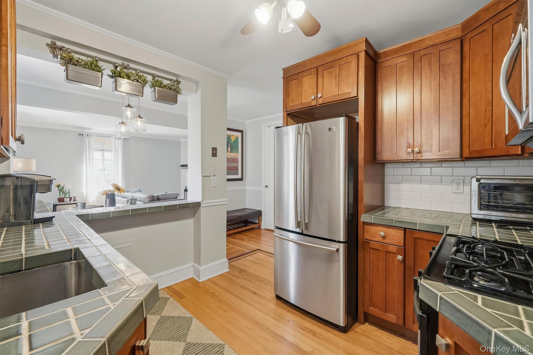 20 N Broadway, Unit A304 photo 10