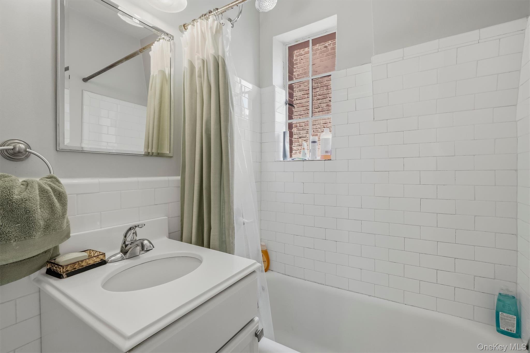20 N Broadway, Unit A304 photo 25