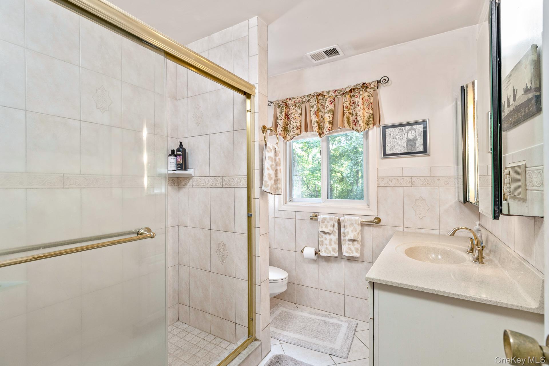 1 Valleywood Court W – For Sale photo 22