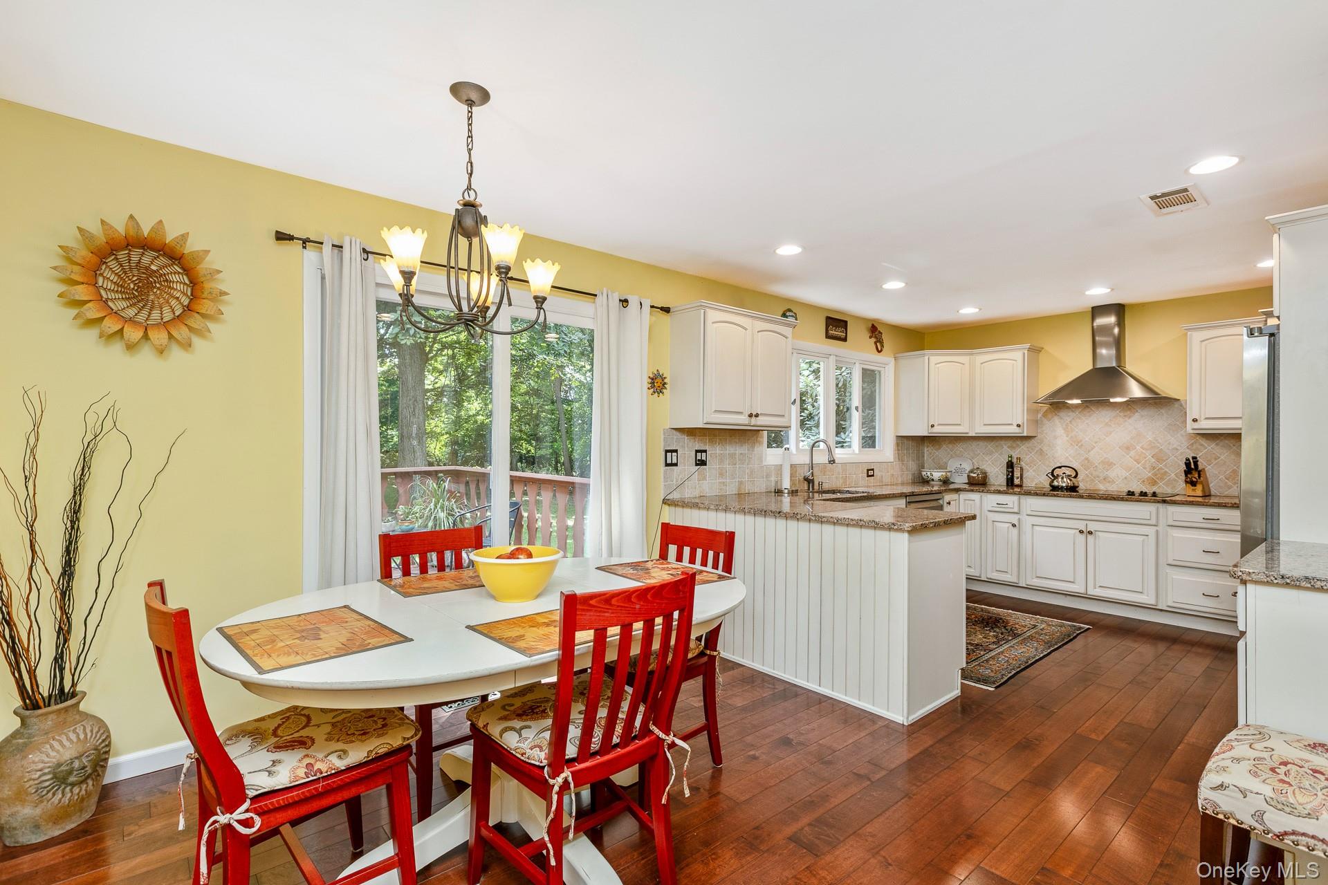 1 Valleywood Court W – For Sale photo 10