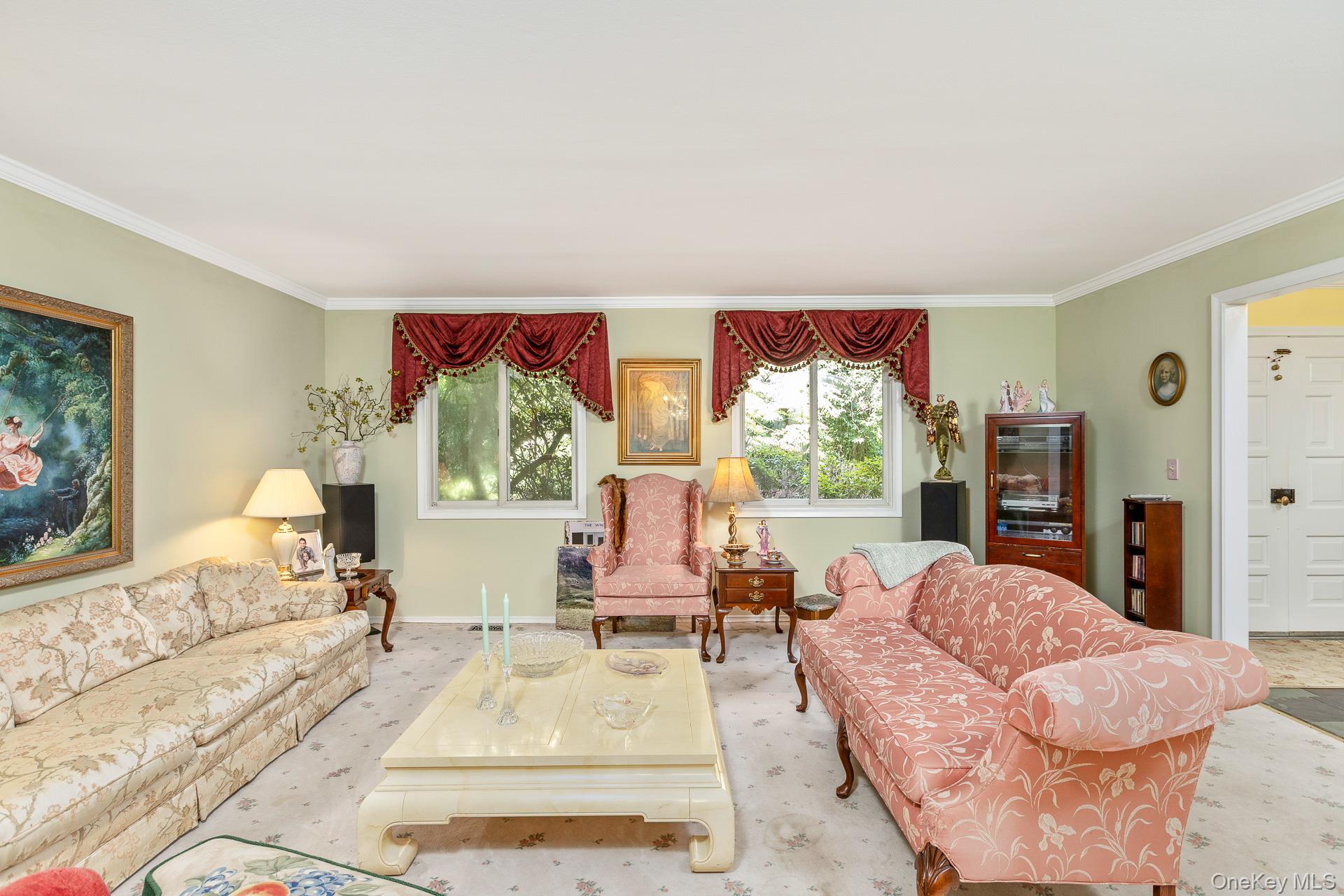 1 Valleywood Court W – For Sale photo 8