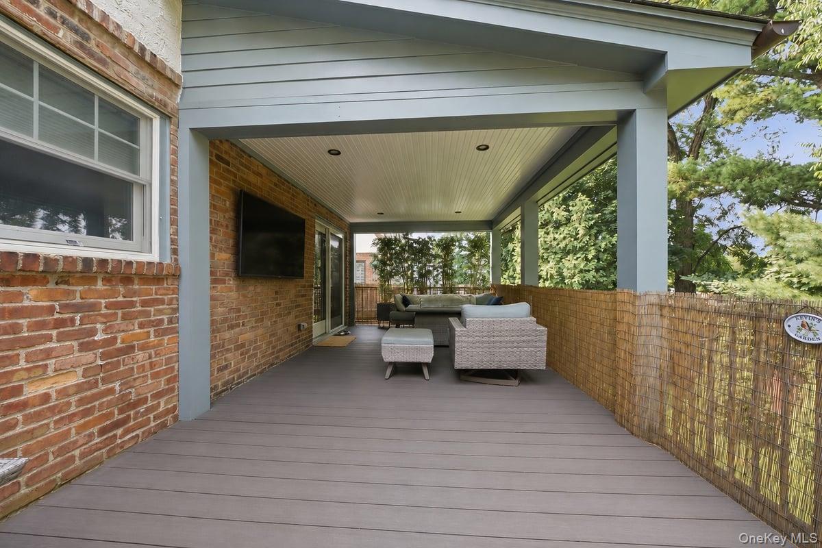 277 Devoe Avenue – For Sale photo 38
