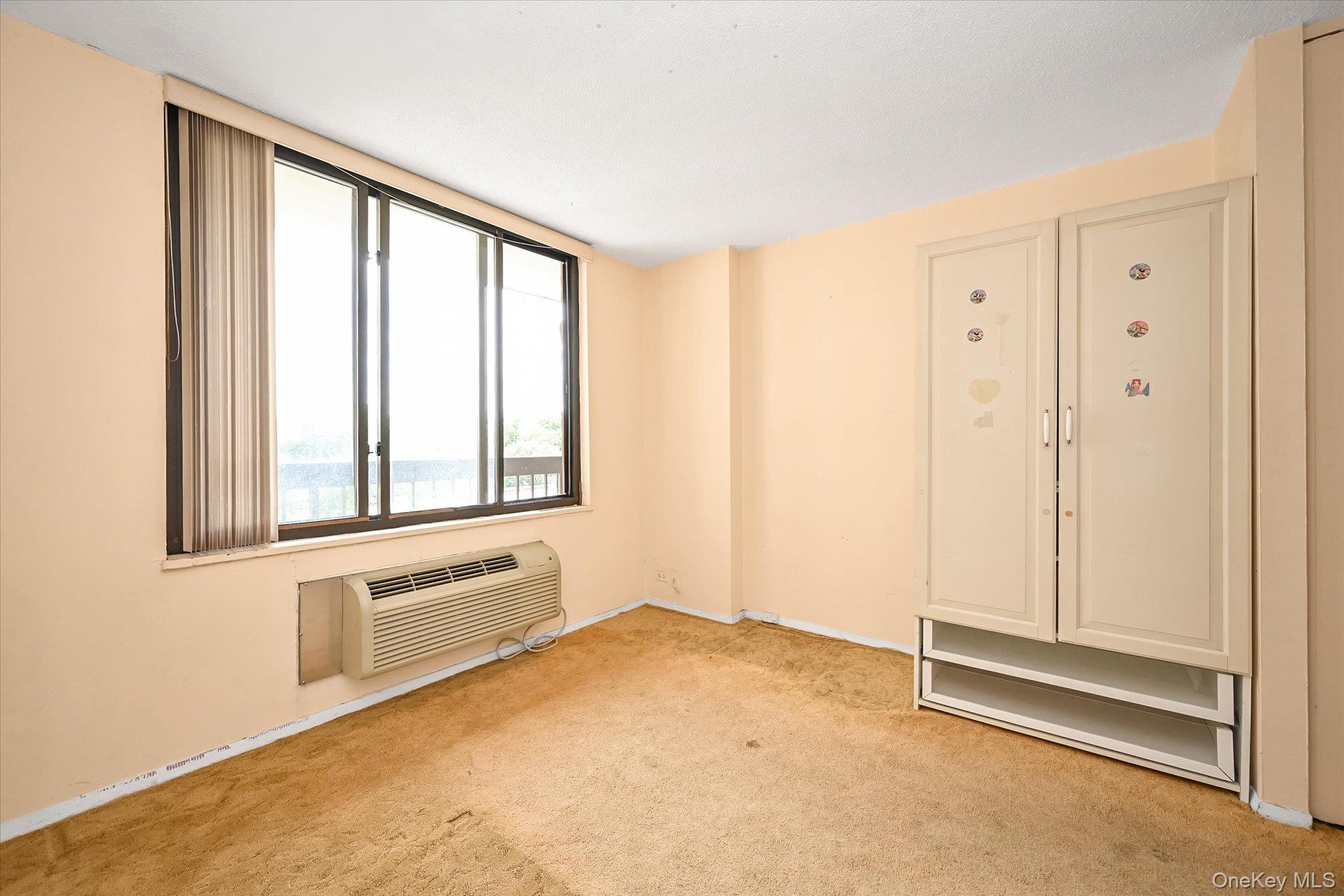 150-38 Union Turnpike, Unit 6F photo 11