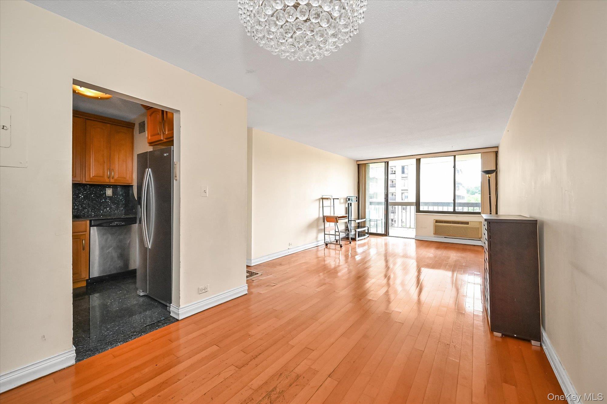 150-38 Union Turnpike, Unit 6F photo 5