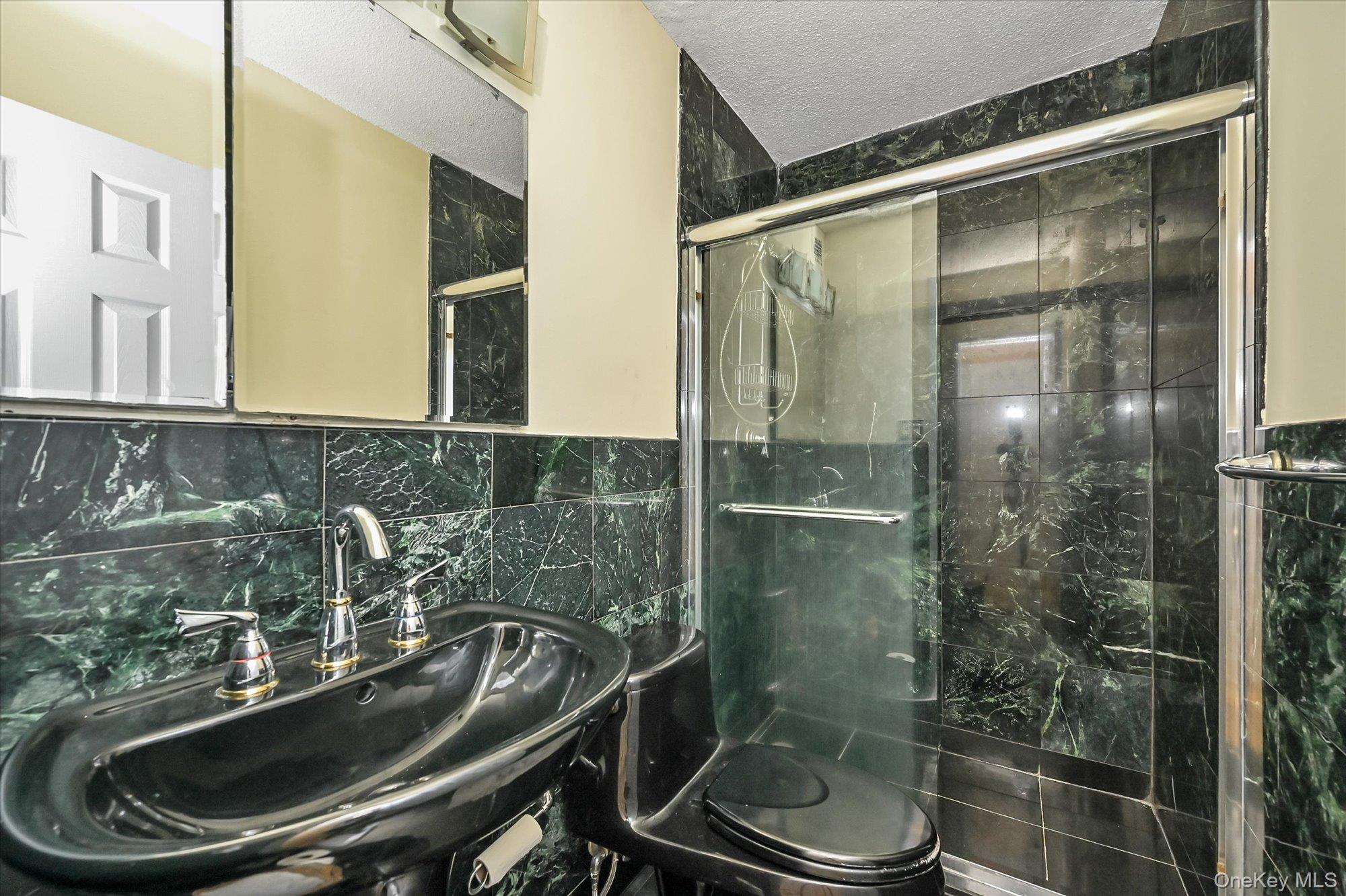 150-38 Union Turnpike, Unit 6F photo 10