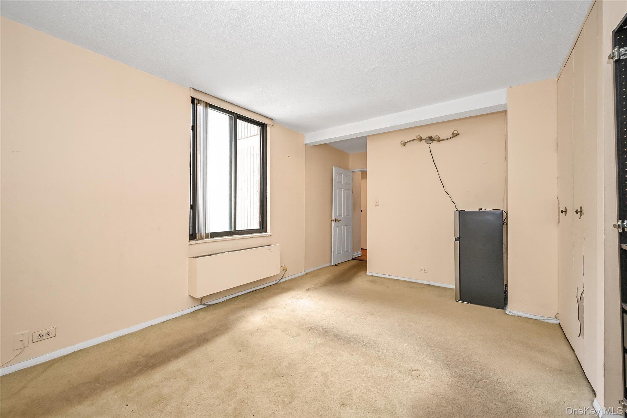 150-38 Union Turnpike, Unit 6F photo 9