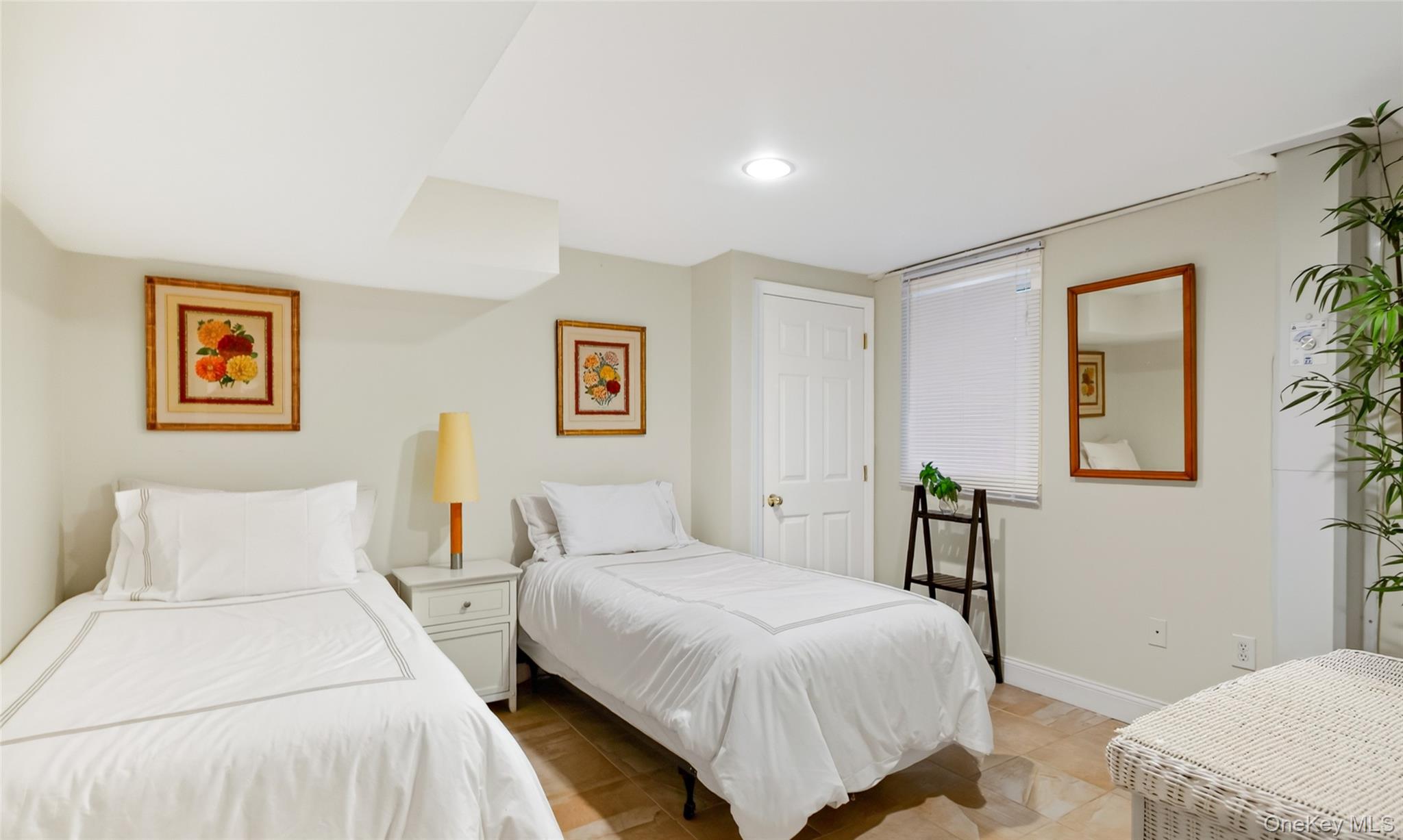 14 Rose Hill Road – For Rent photo 26