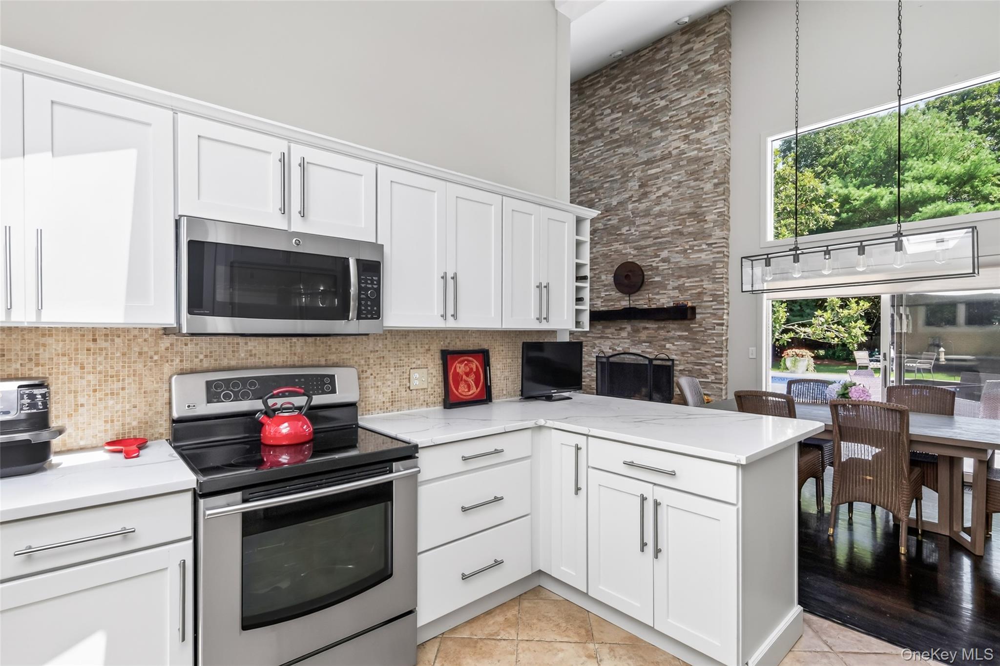 14 Rose Hill Road – For Rent photo 16