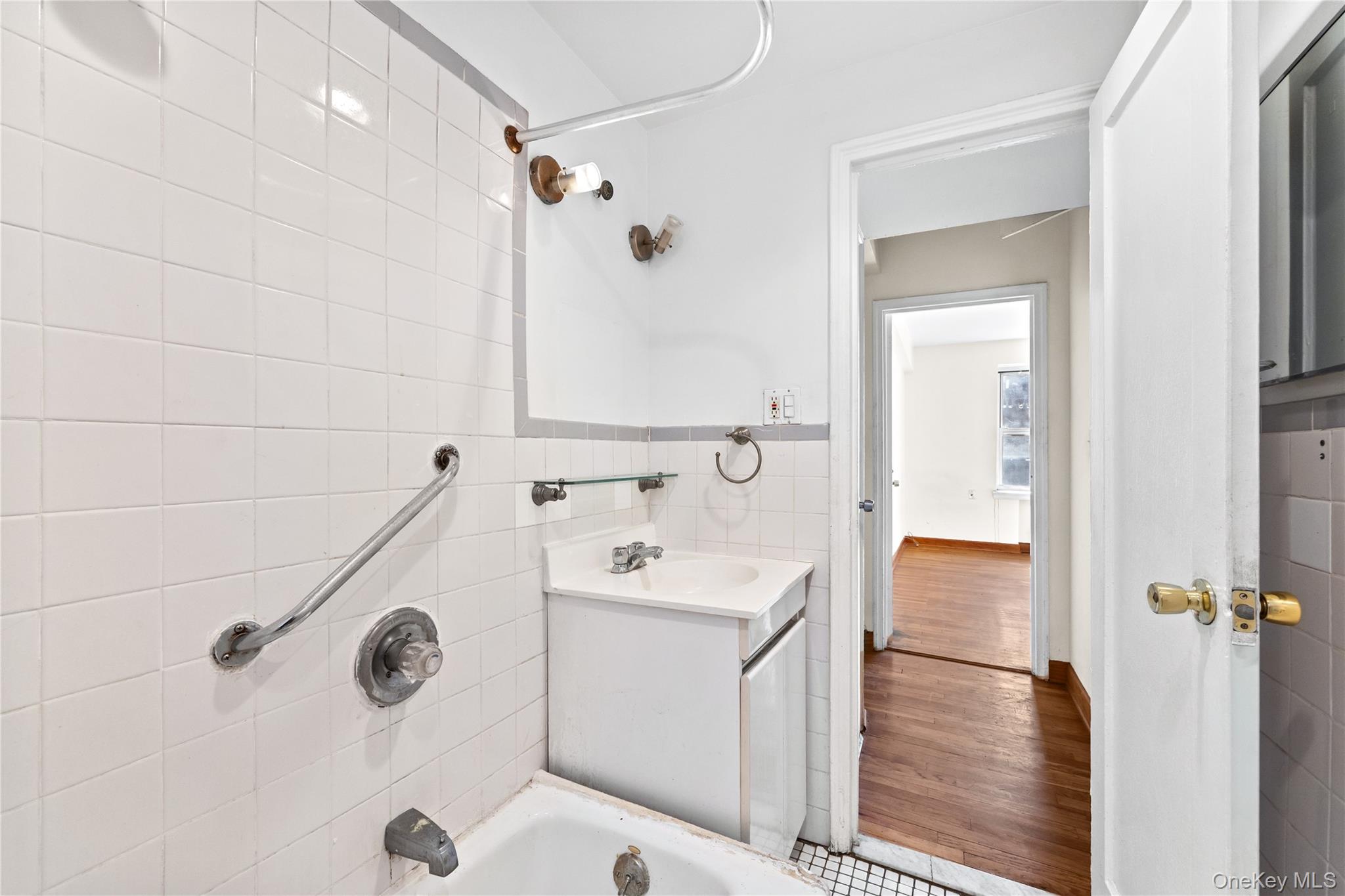 141-21 78th Road, Unit 1B photo 11