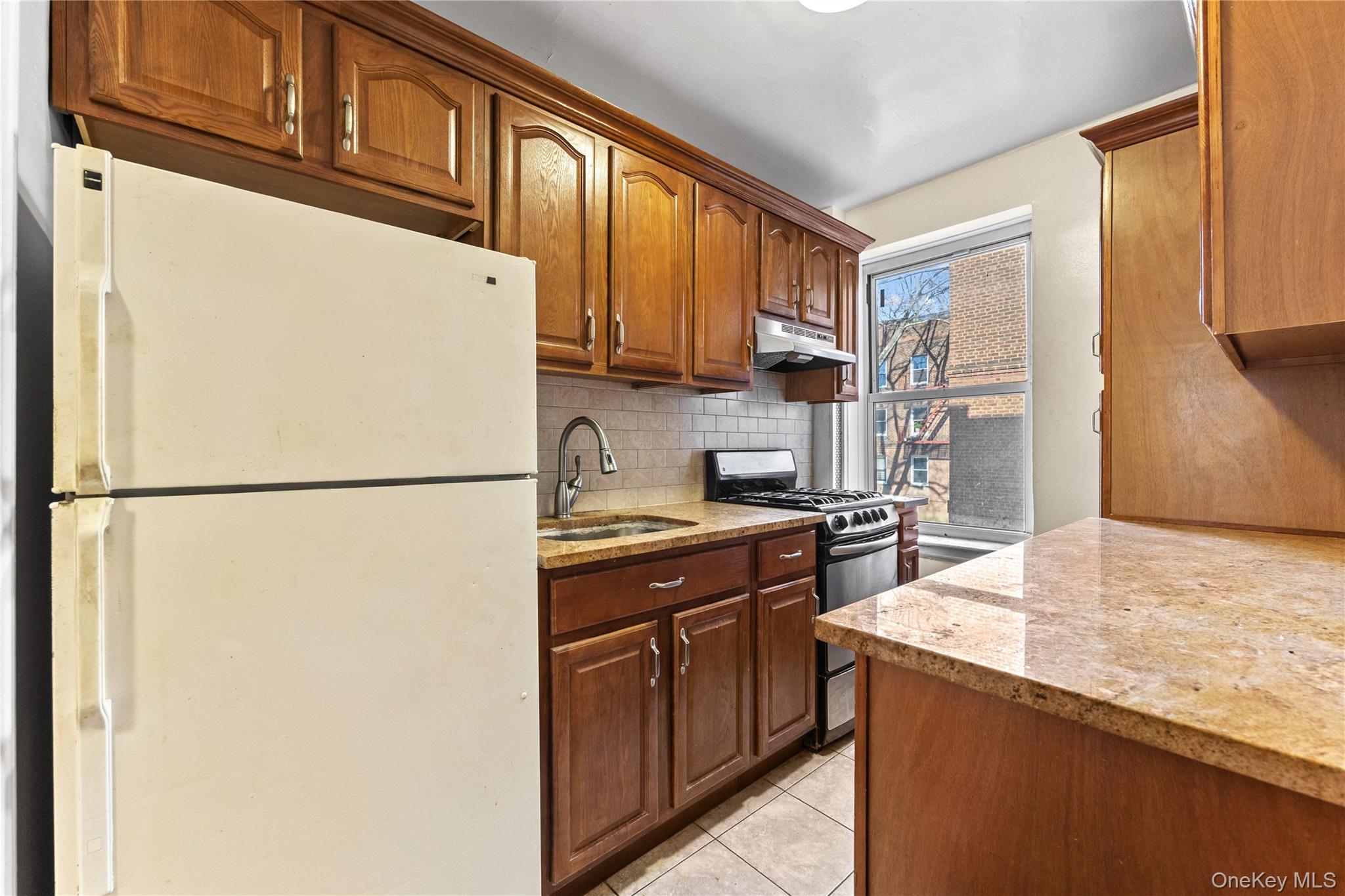 141-21 78th Road, Unit 1B photo 9