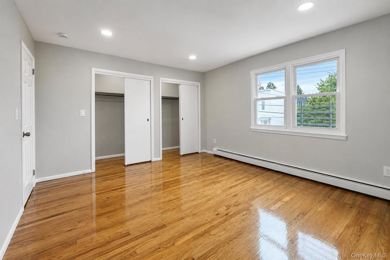 54 Farquhar Avenue, Unit 1 photo 14