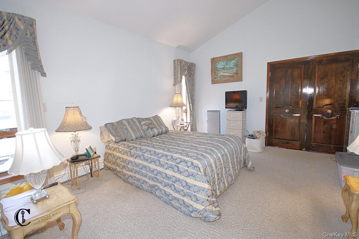 2026 E 74 Street – For Sale photo 38